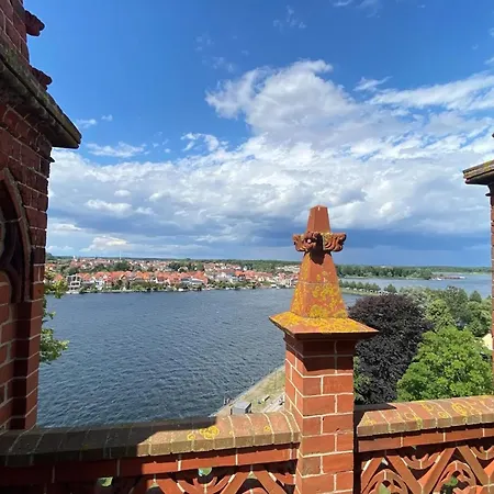 Ferienwohnungen, * Malchow (Mecklenburg-Vorpommern)